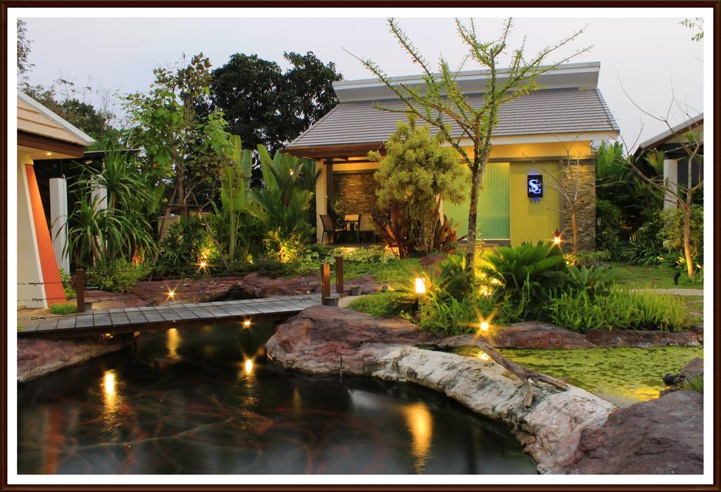 Saabpaiboon Grand Resort Ban Talat Phòng bức ảnh