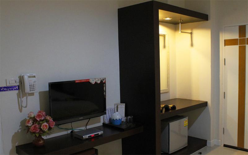Saabpaiboon Grand Resort Ban Talat Phòng bức ảnh